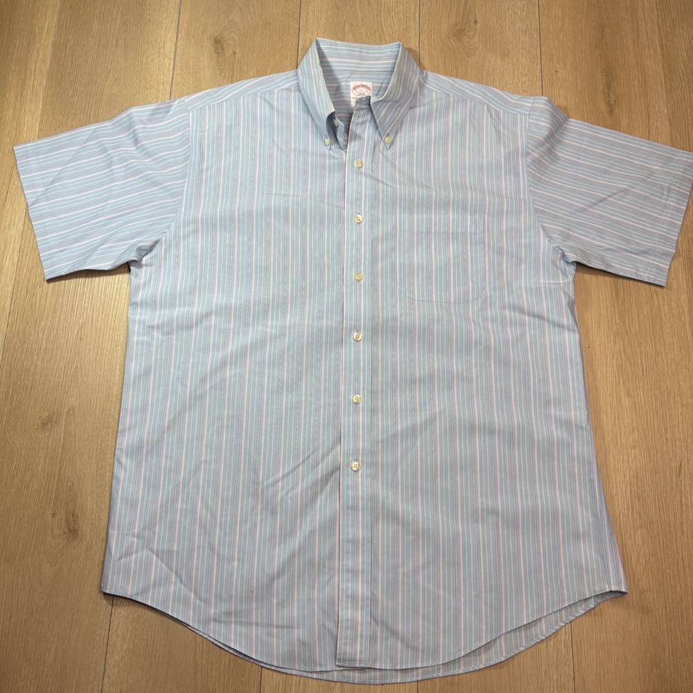 Brooks Brothers 346 Mens Large Blue Pink Striped Short Sleeve Non-Iron Shirt